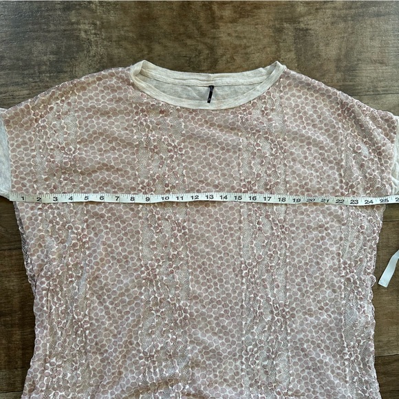 Capote layered lace top - Picture 5 of 10